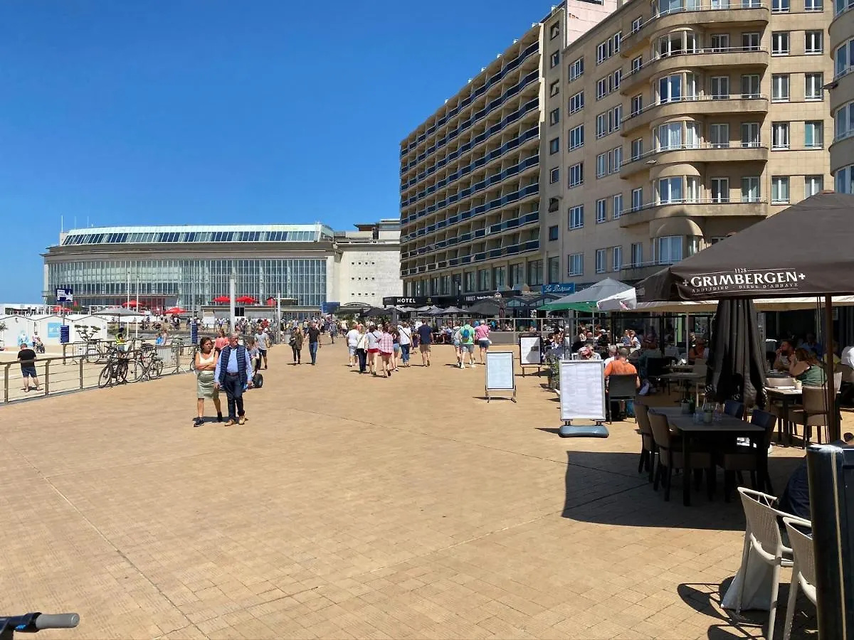 Panoramic View On Beach, Ships, Sea - Place To Be Ostend Apartment