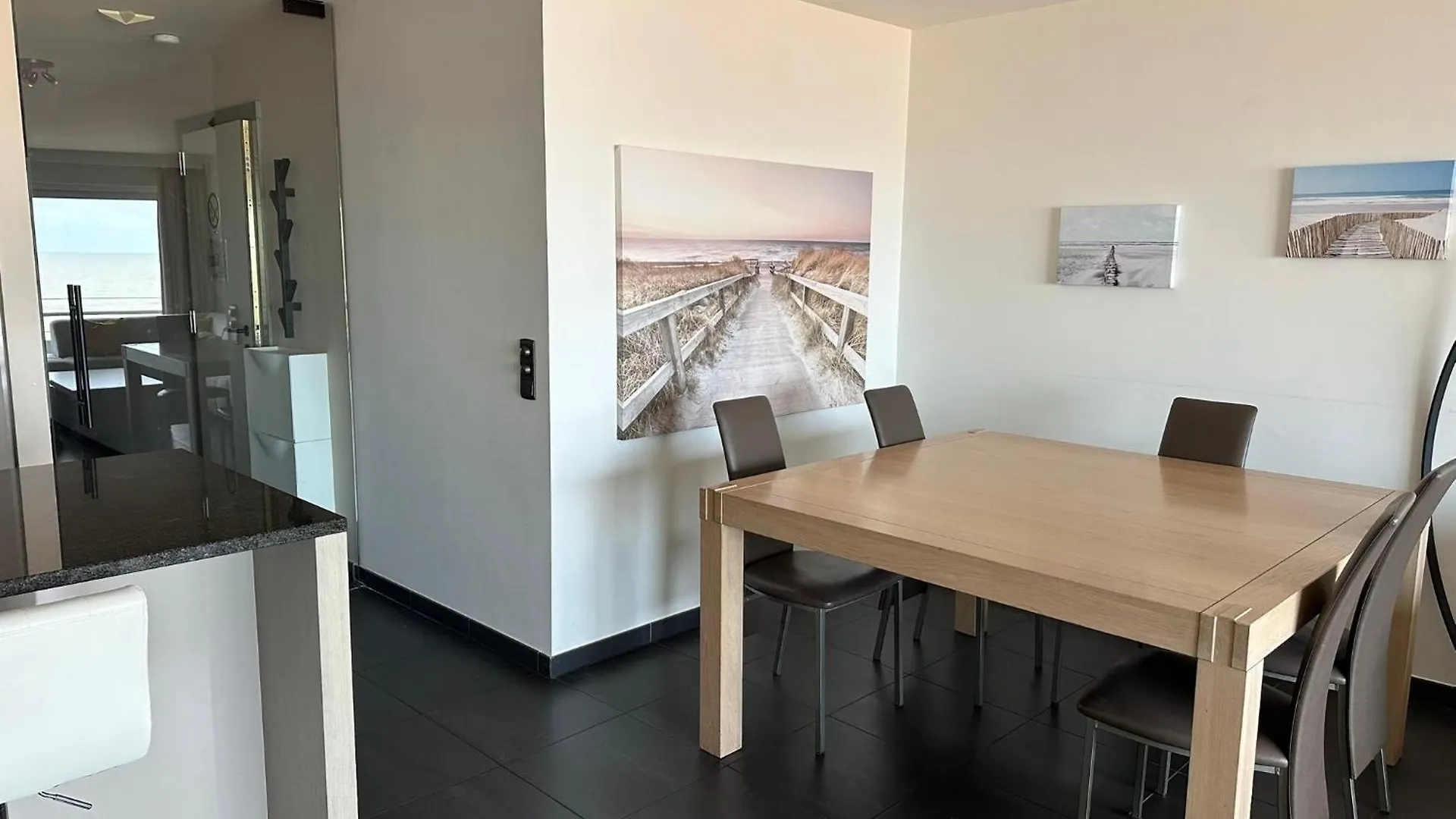 Panoramic View On Beach, Ships, Sea - Place To Be Ostend