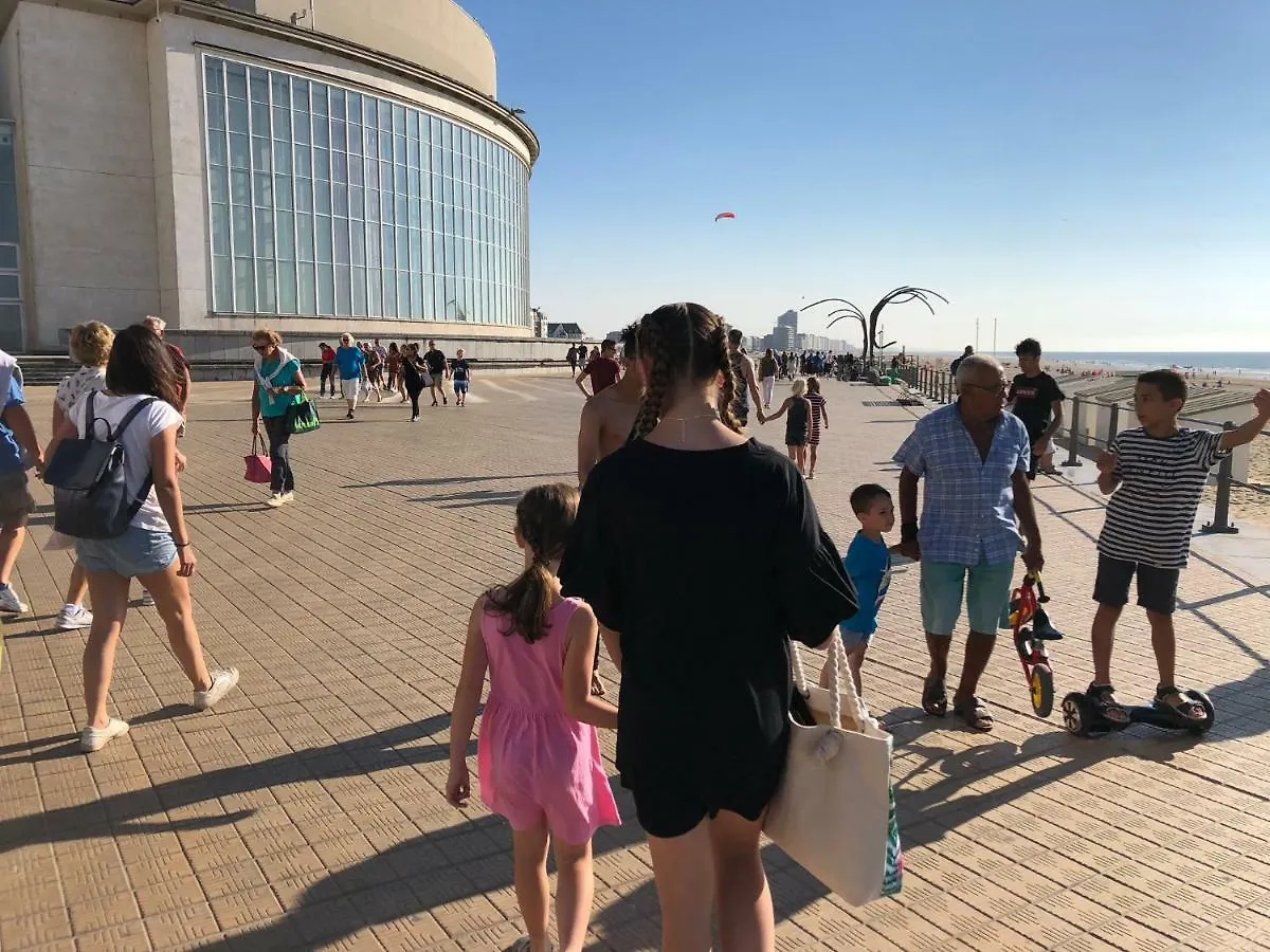 Panoramic View On Beach, Ships, Sea - Place To Be Ostend Apartment